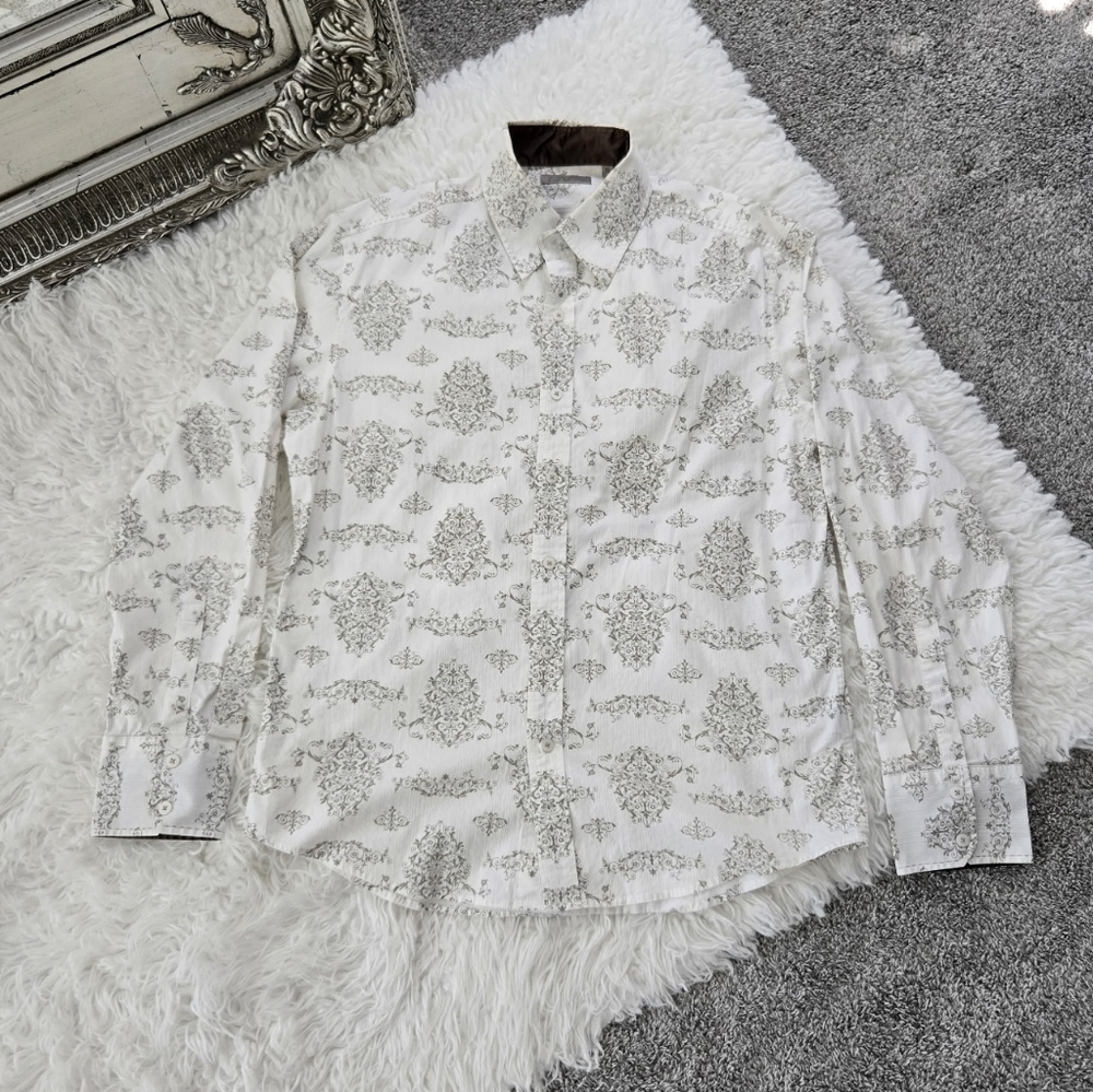 7 Diamonds Casual Button Front Long Sleeve. Size XL. Good preowned condition.
